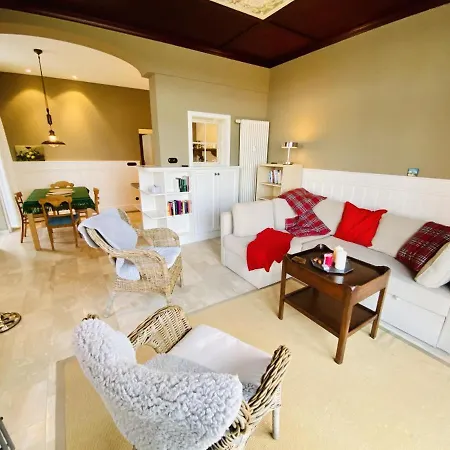 Strandpalais/lee Apartment